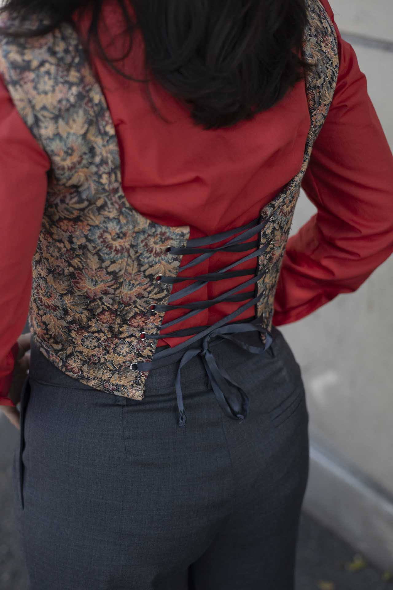 Corsetto gobelin cotone fiori misstufi 8